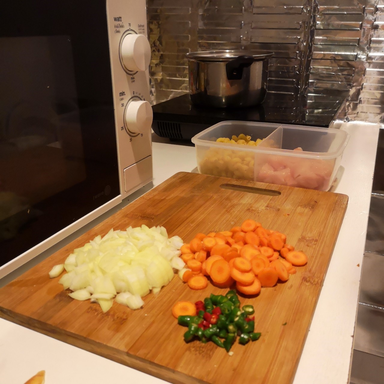 Macaroni Chicken Soup